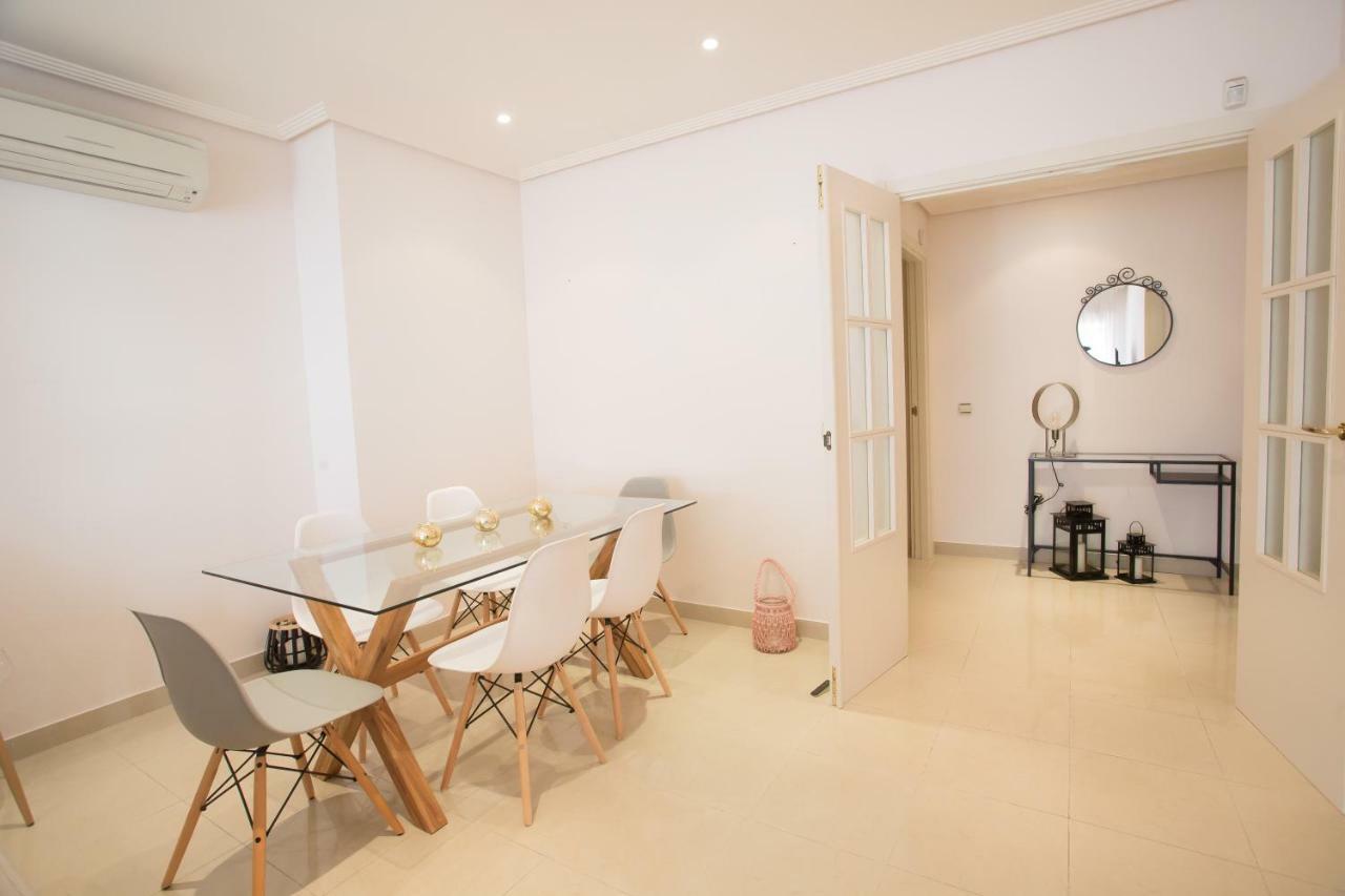 Deluxe Playa Pacifico Apartment Malaga Ngoại thất bức ảnh