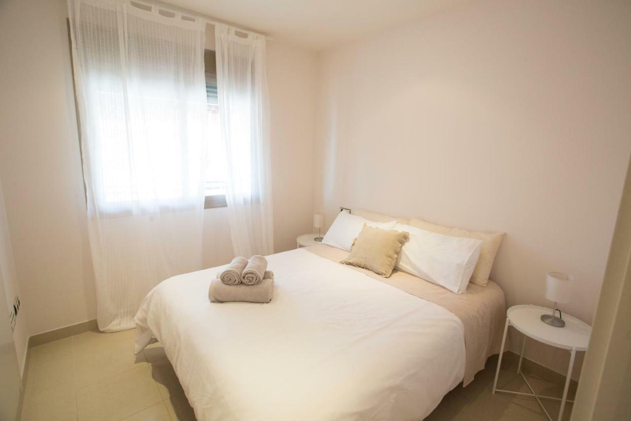 Deluxe Playa Pacifico Apartment Malaga Ngoại thất bức ảnh