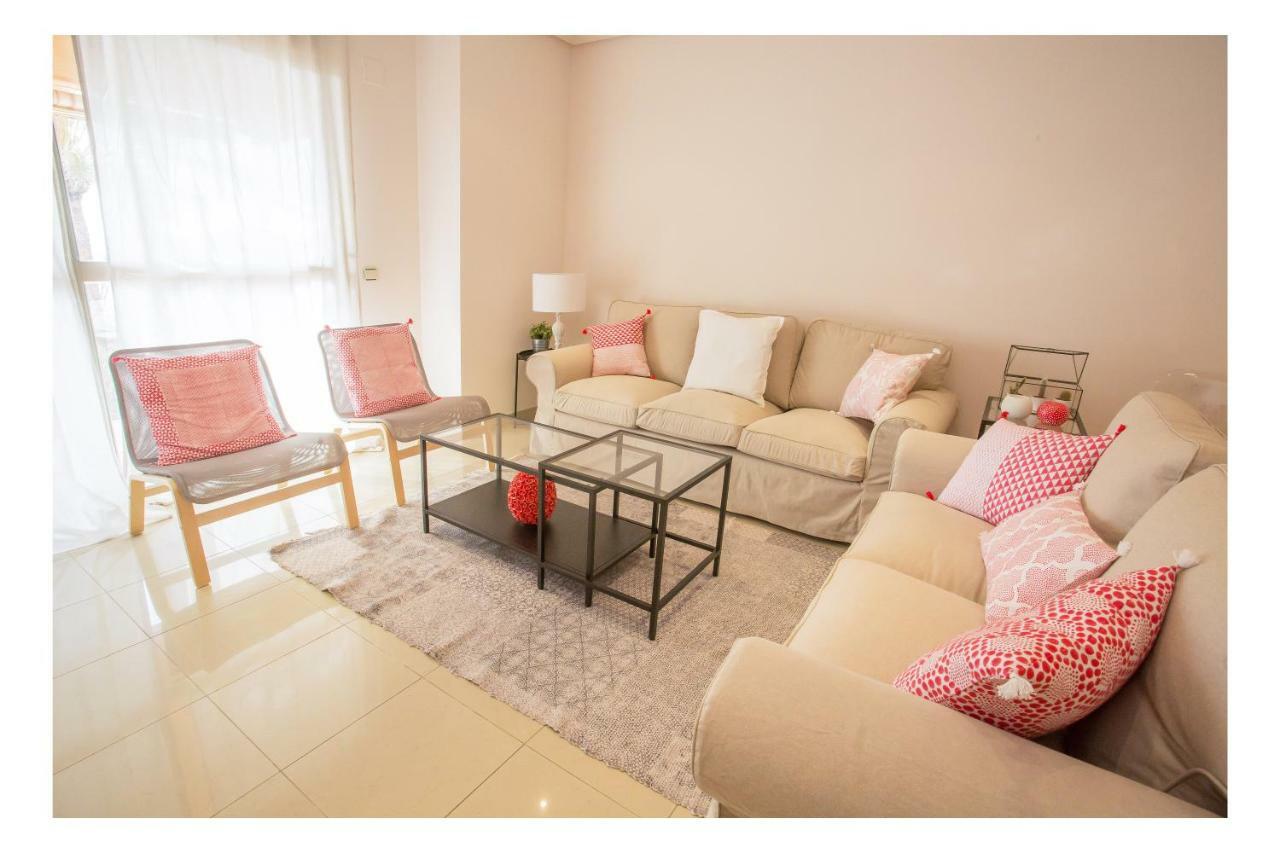 Deluxe Playa Pacifico Apartment Malaga Ngoại thất bức ảnh