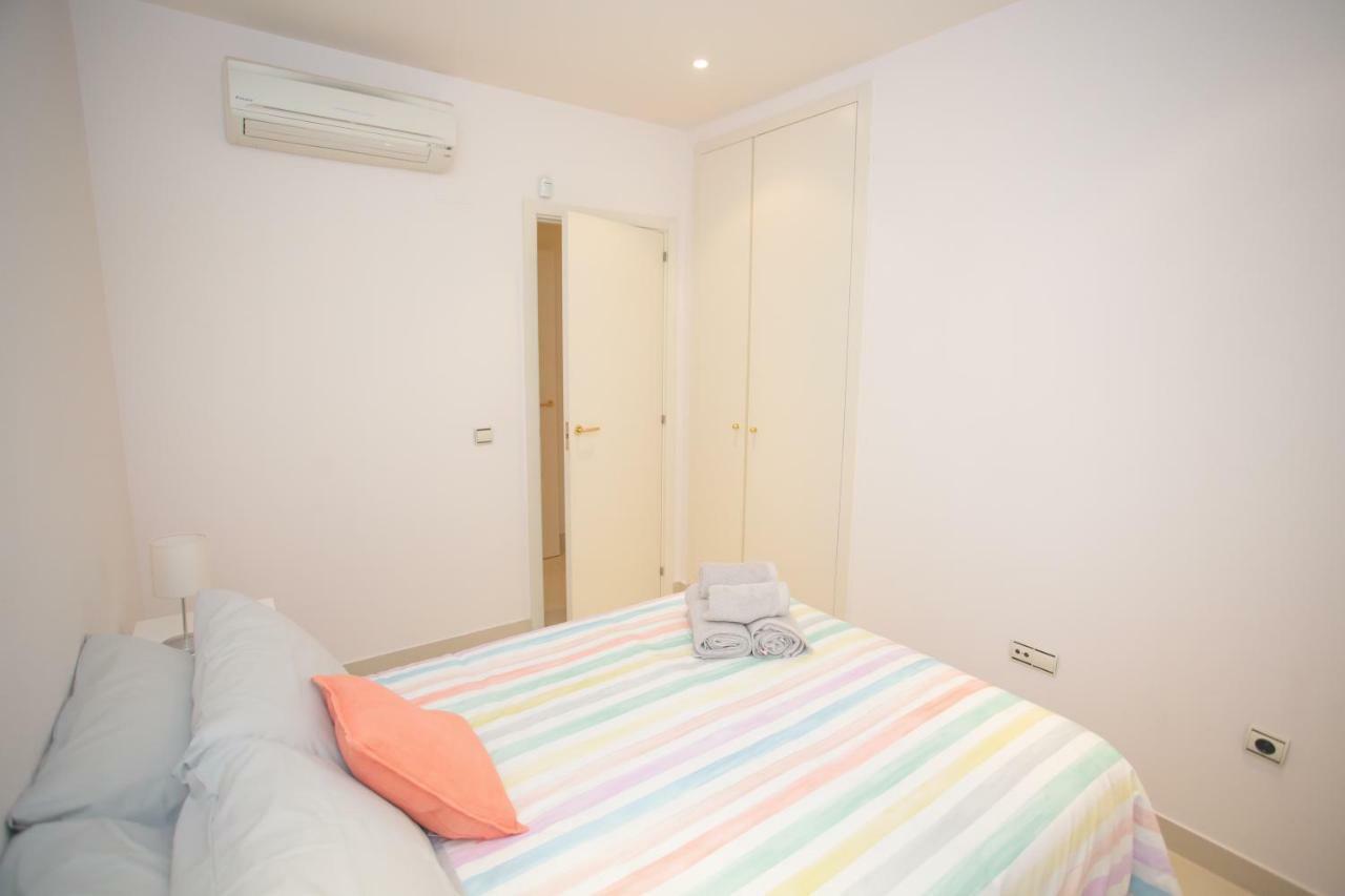 Deluxe Playa Pacifico Apartment Malaga Ngoại thất bức ảnh