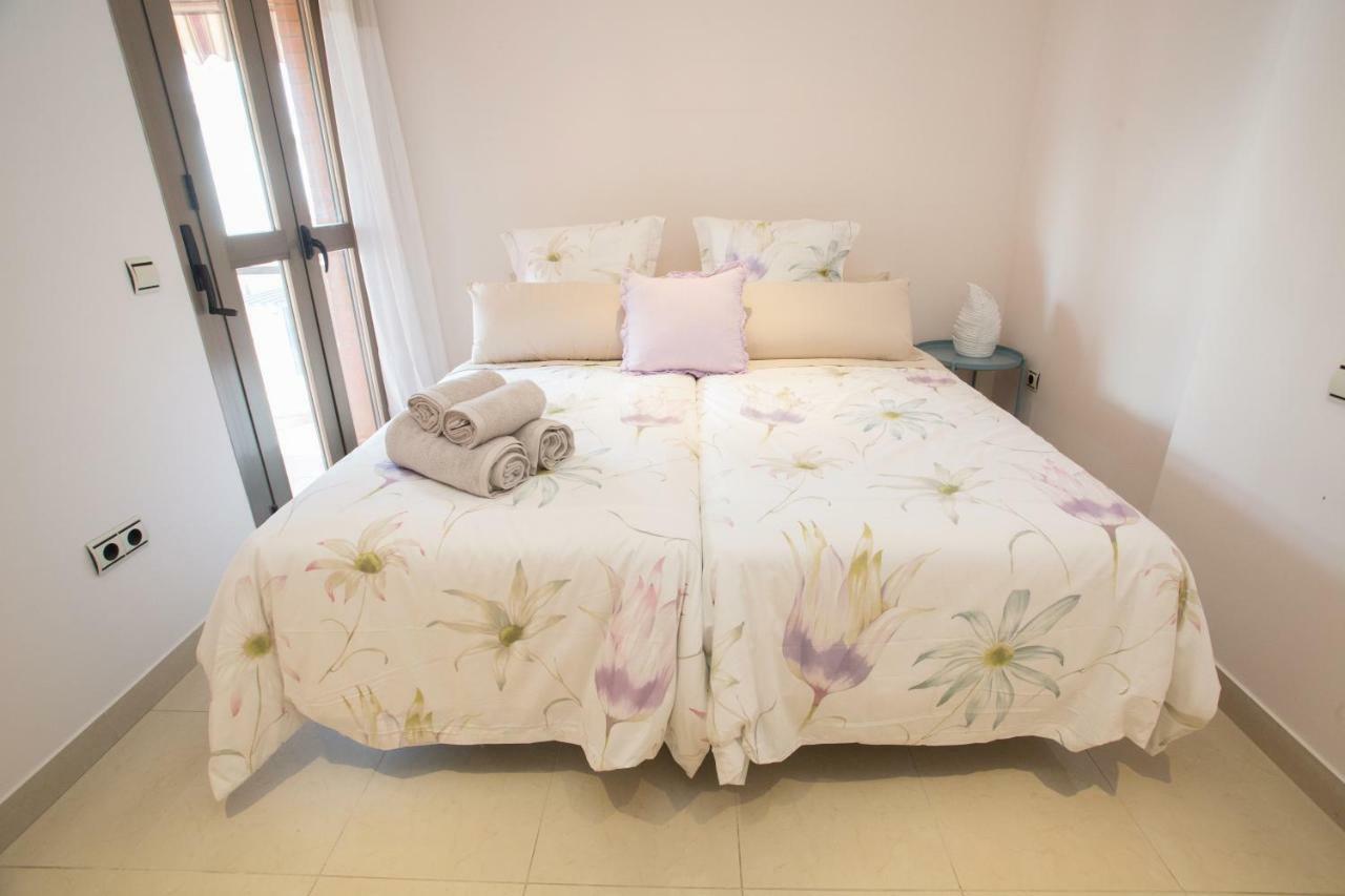 Deluxe Playa Pacifico Apartment Malaga Ngoại thất bức ảnh